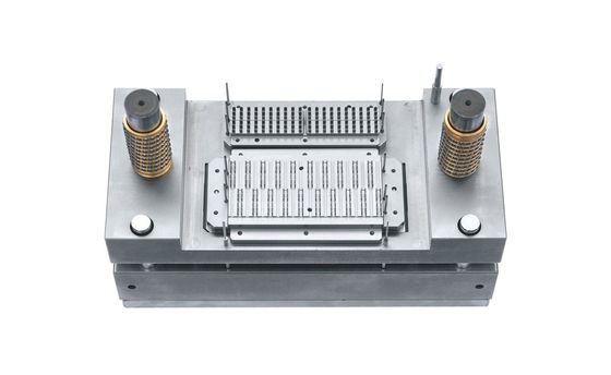 Résistance à la chaleur Semicon IC Cadre plomb Estampage Moule Nitridation Traitement de surface